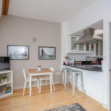 Stylish 1 Bedroom Apartment Near Northcote Road London Exterior photo