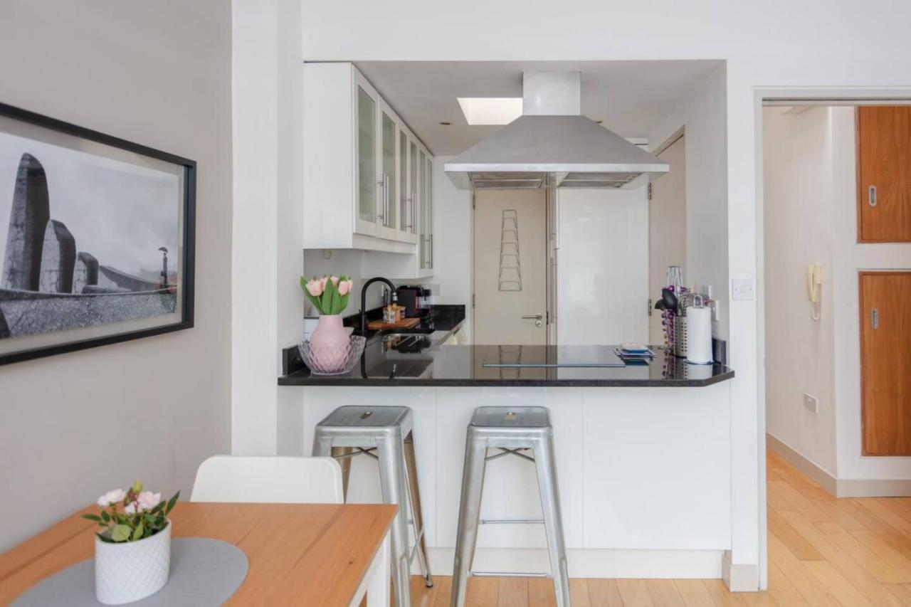 Stylish 1 Bedroom Apartment Near Northcote Road London Exterior photo
